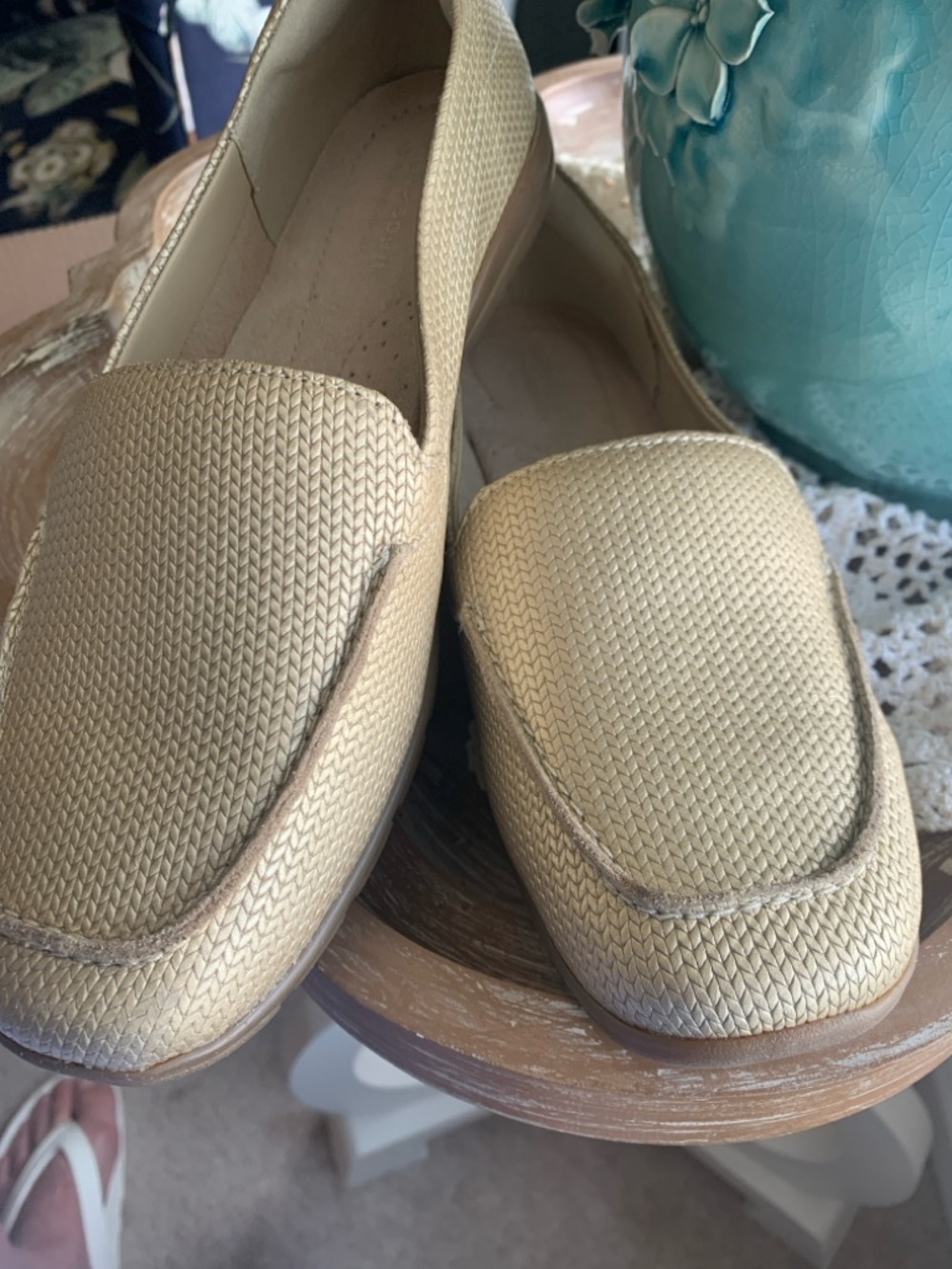 Easy Spirit Women's Woven Tan Slip-On Loafers
